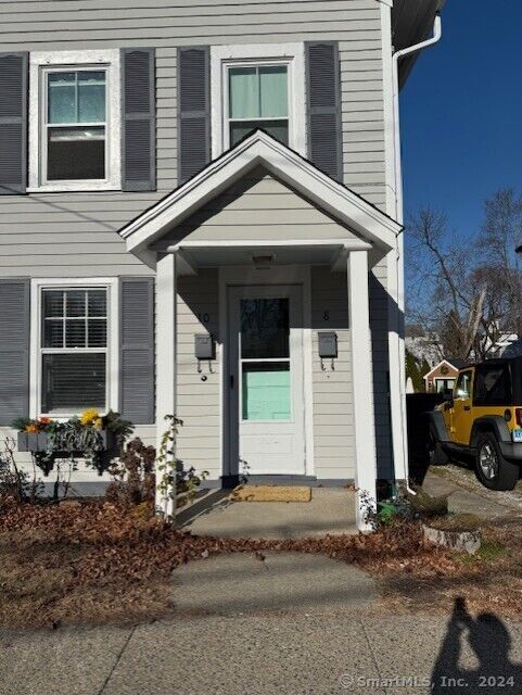 Property Photo:  10 Central Avenue  CT 06460 