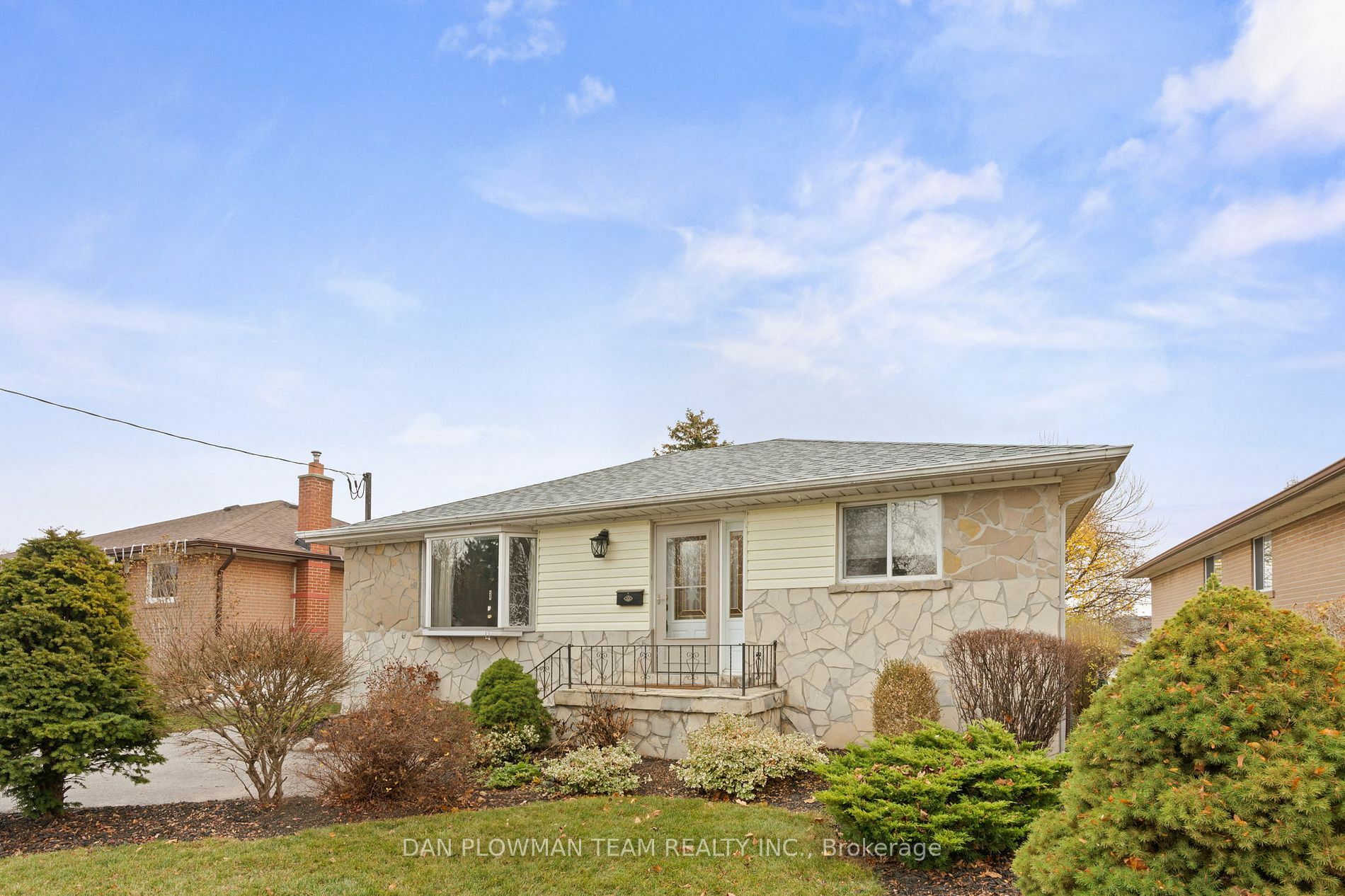 Property Photo:  1451 Bala Dr  ON L1J 3T6 