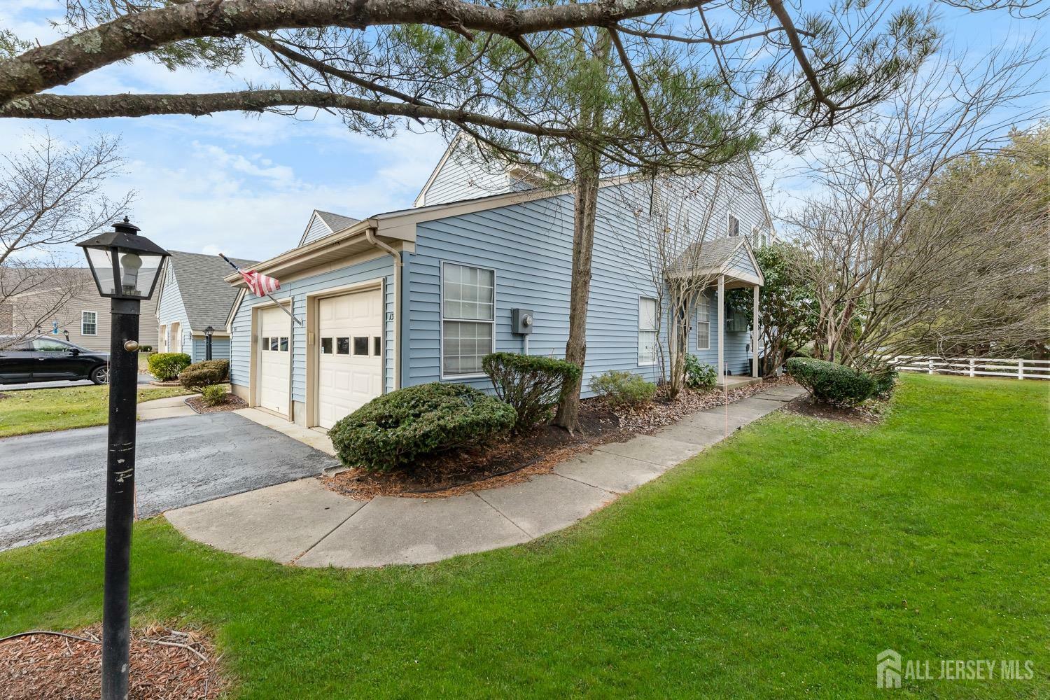 Property Photo:  13 Ethan Allen Drive Drive C  NJ 08831 