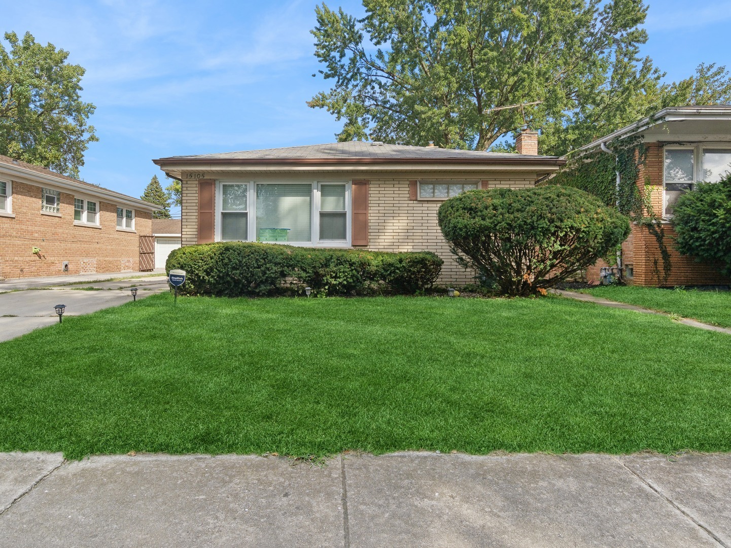 Property Photo:  15105 Irving Avenue  IL 60419 