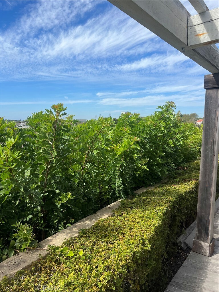 Property Photo: 1507 Seacrest Drive CA 92625