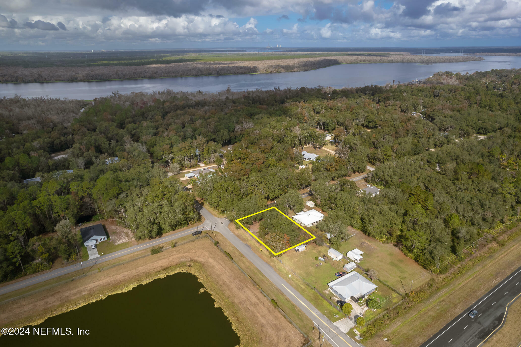 Property Photo:  104 Marina Road  FL 32189 