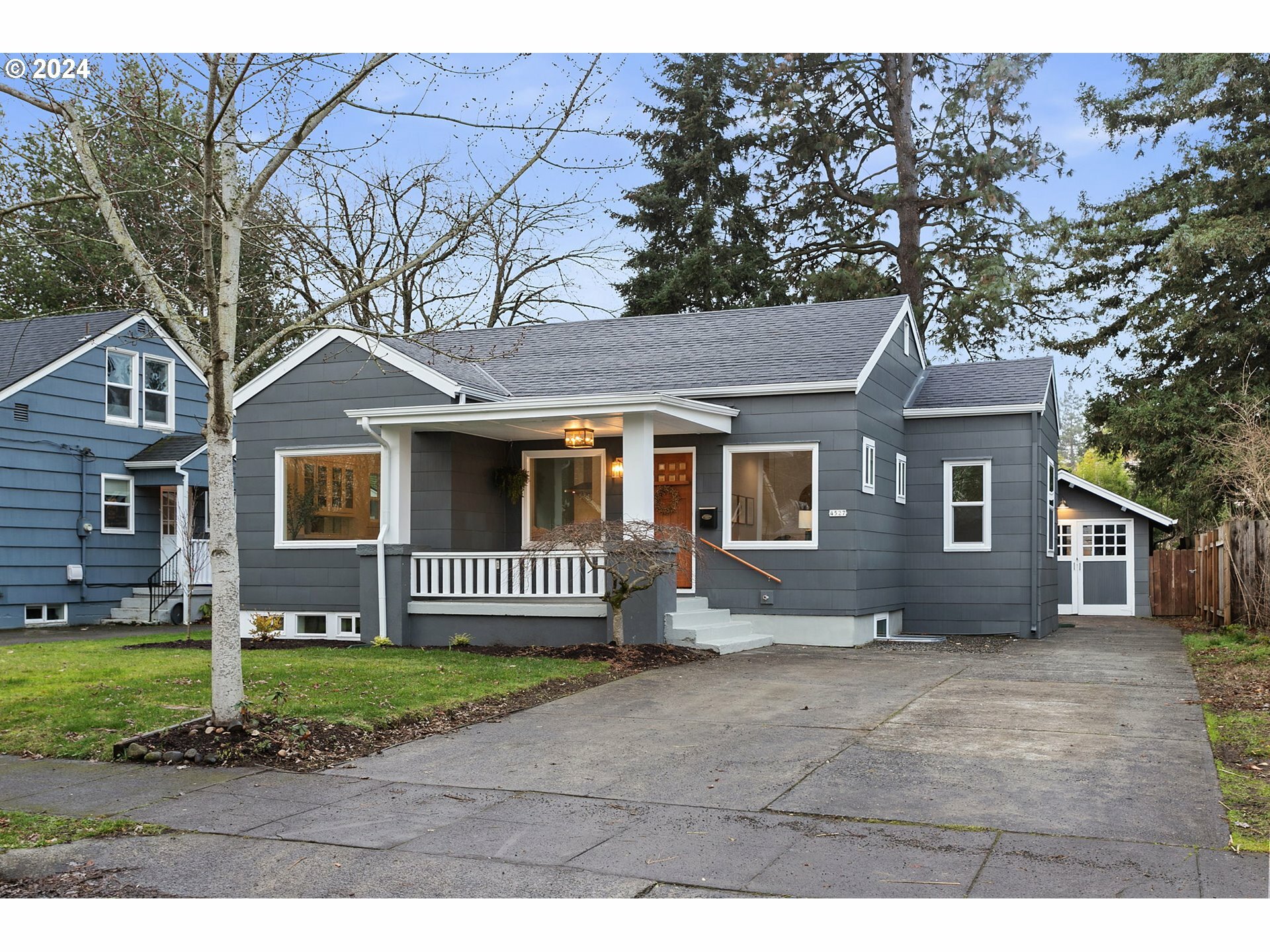 4527 SE 60th Ave  Portland OR 97206 photo