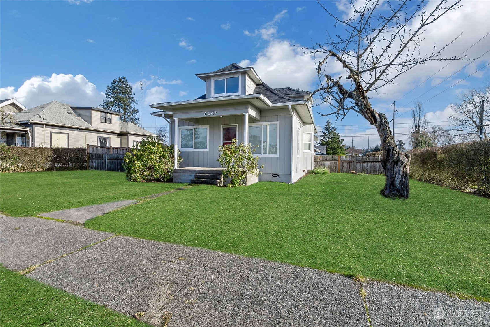 Property Photo:  6447 S Warner Street  WA 98404 