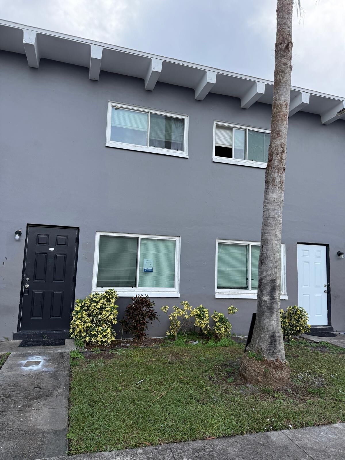 Property Photo: 833 E University Boulevard 107 FL 32901