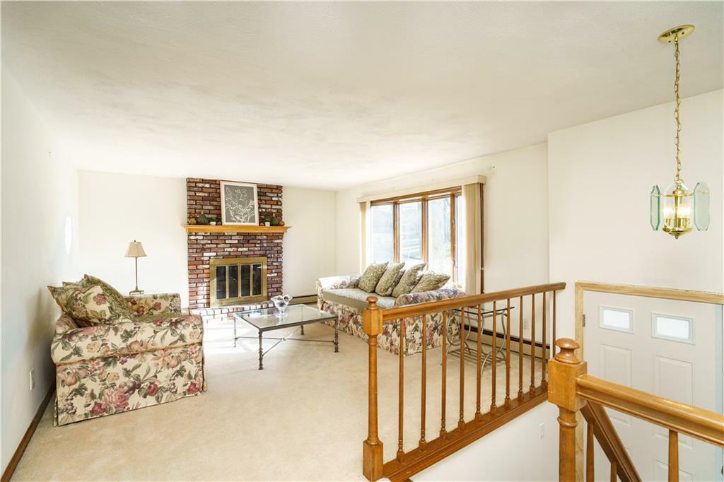 Property Photo:  37 Elizabeth Court  RI 02893 