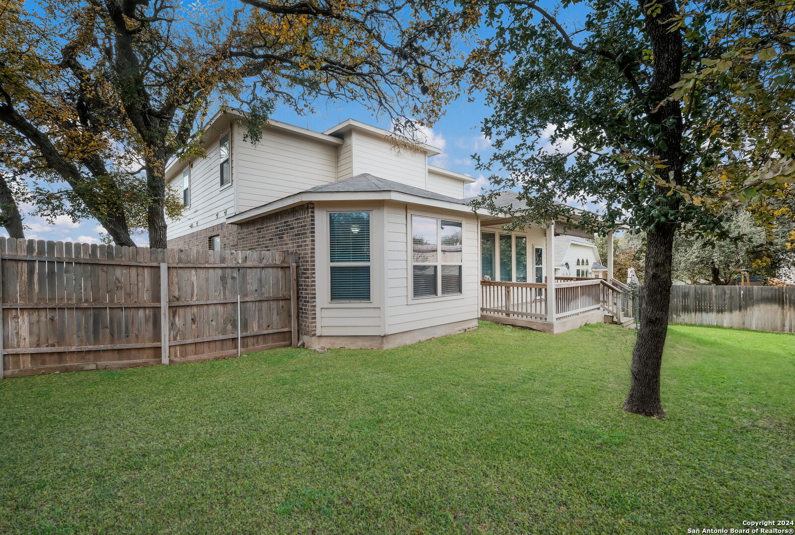Property Photo:  7530 Cove Way  TX 78250 