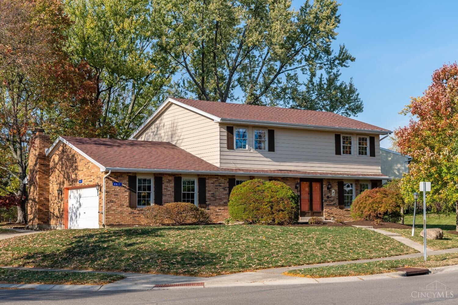Property Photo: 4815 Strathaven Drive OH 45424