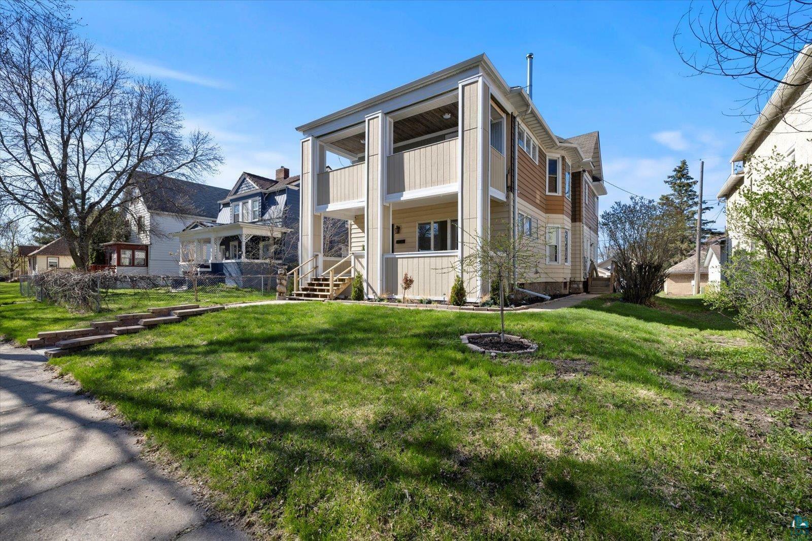 405 7th St S  Virginia MN 55792 photo
