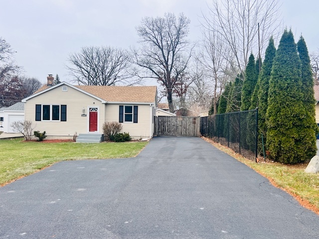 Property Photo:  33181 N Valley View Drive  IL 60030 