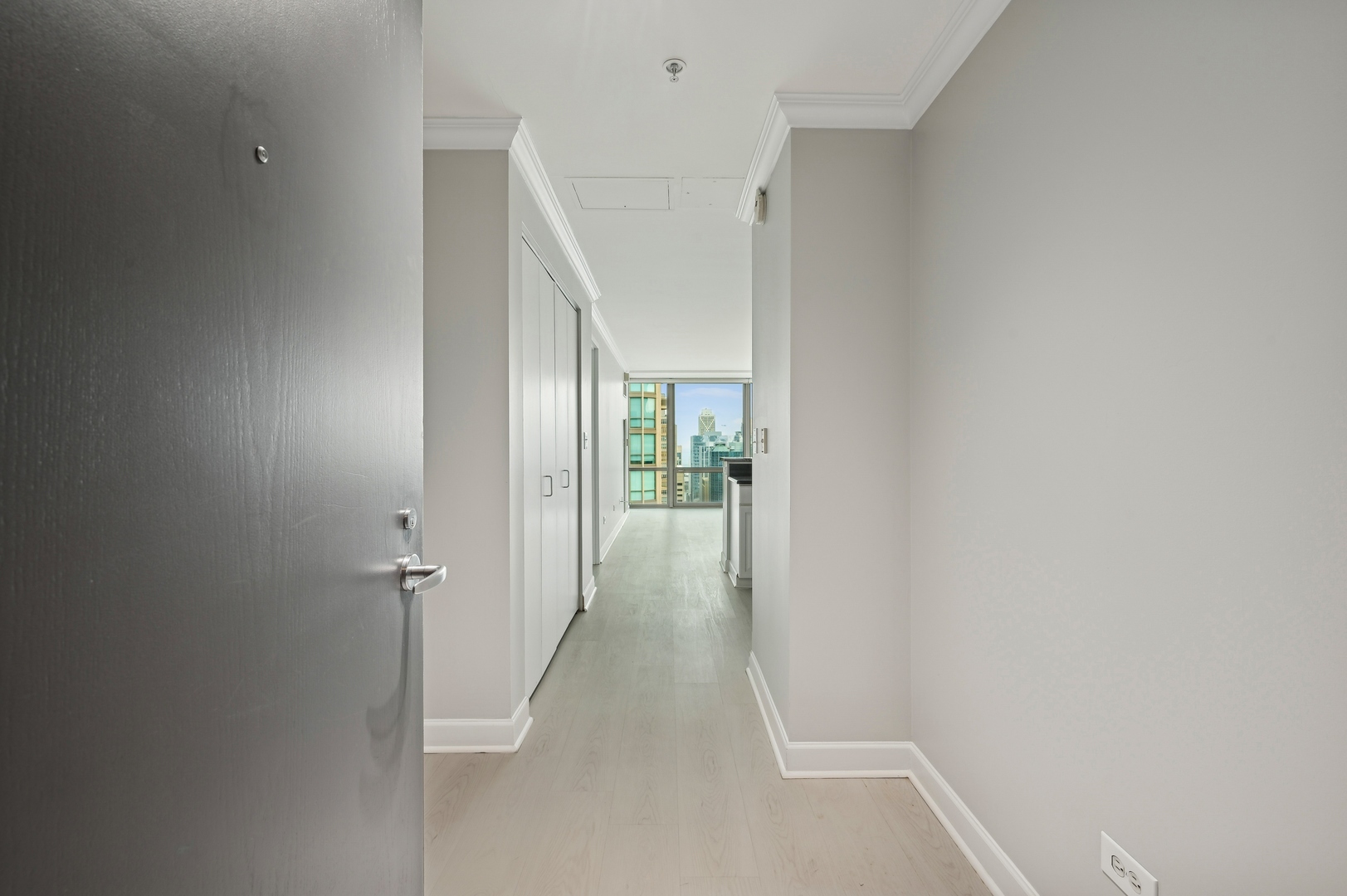 Property Photo:  2 E Erie Street 3901  IL 60611 