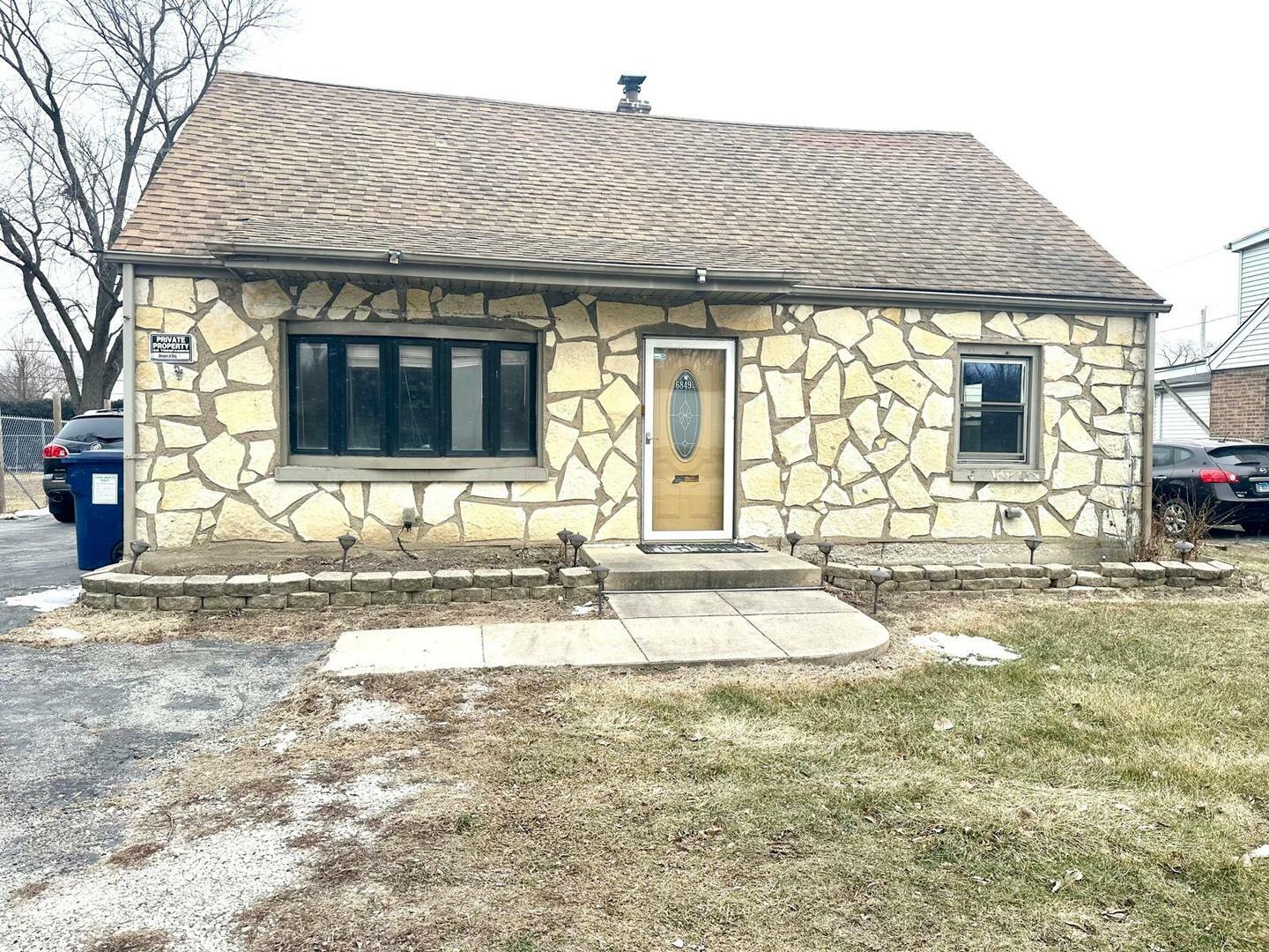 Property Photo:  6849 S Roberts Road  IL 60455 