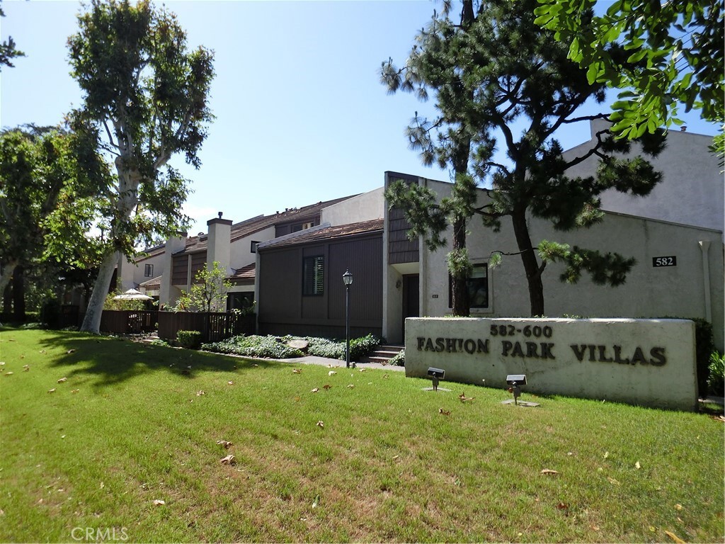 Property Photo: 598 W Huntington Drive F CA 91007