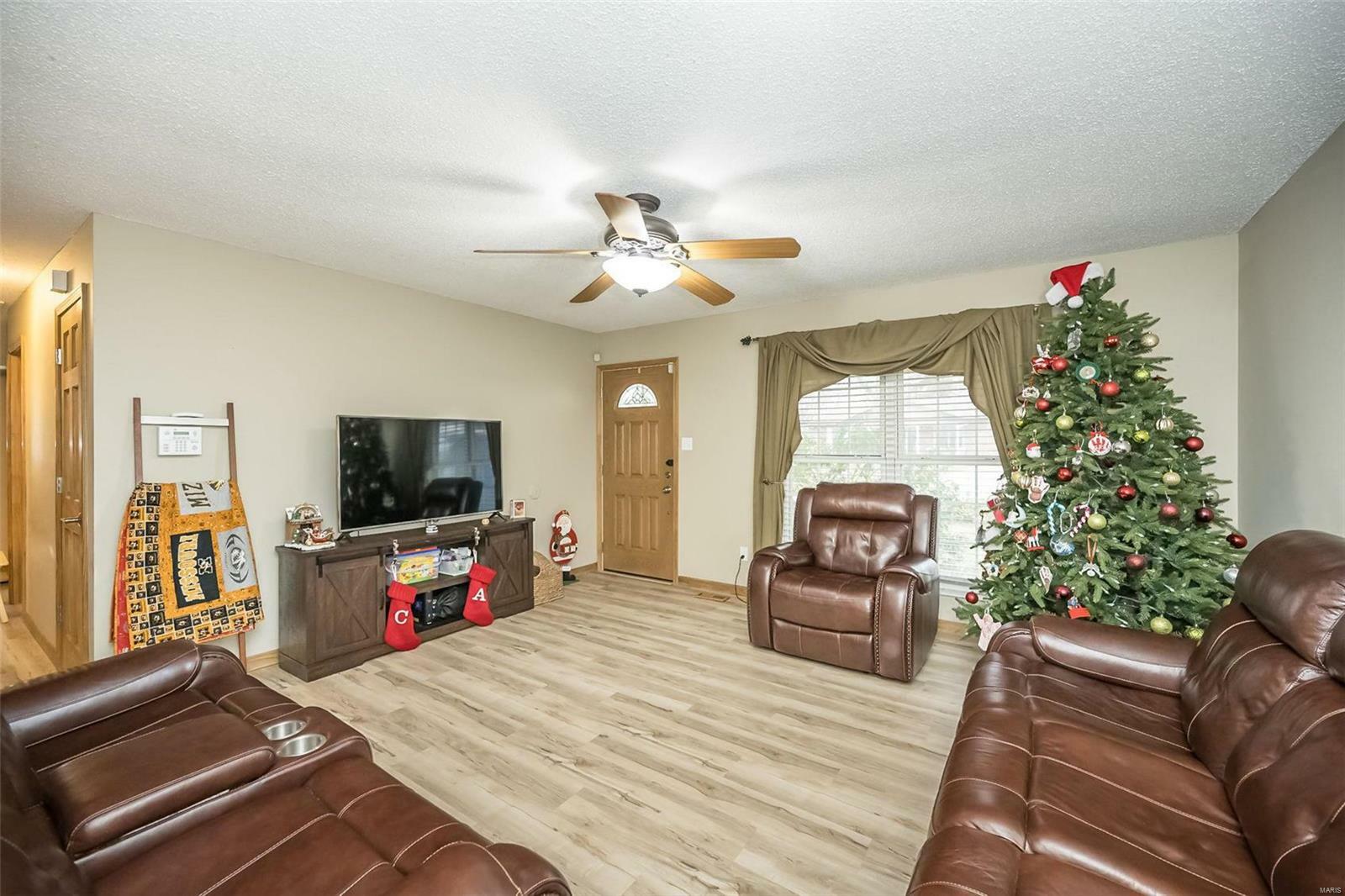 Property Photo:  114 Phyllisaire Court  MO 63376 