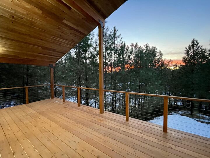 Property Photo:  1424 Sherman View Way  WA 99141 