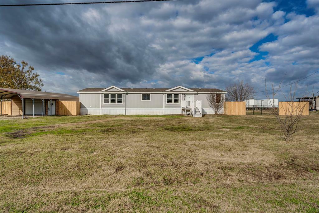 Property Photo:  409 Old Church Road  TX 75165 