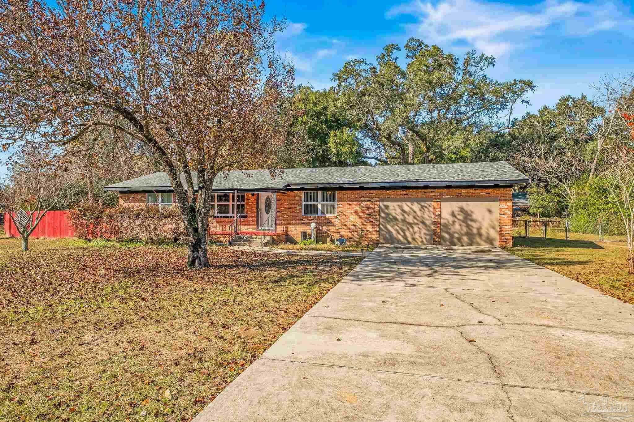 Property Photo:  8631 Messick St  FL 32534 