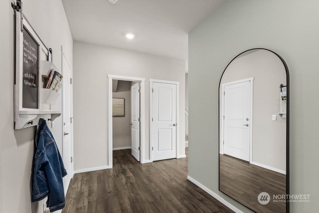 Property Photo: 1712 Tamlin Avenue 37 WA 98290