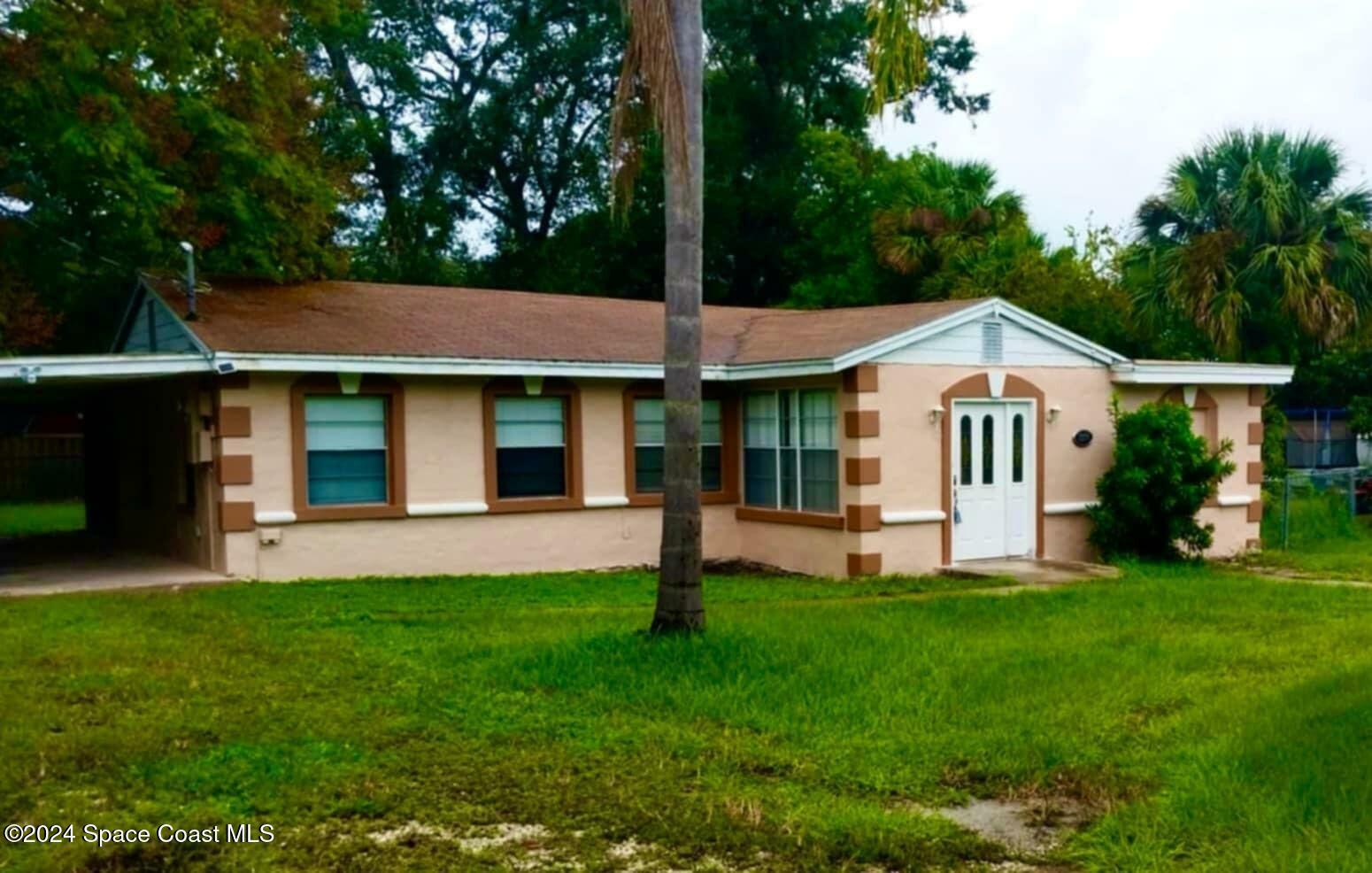 Property Photo:  1390 S Park Avenue  FL 32780 