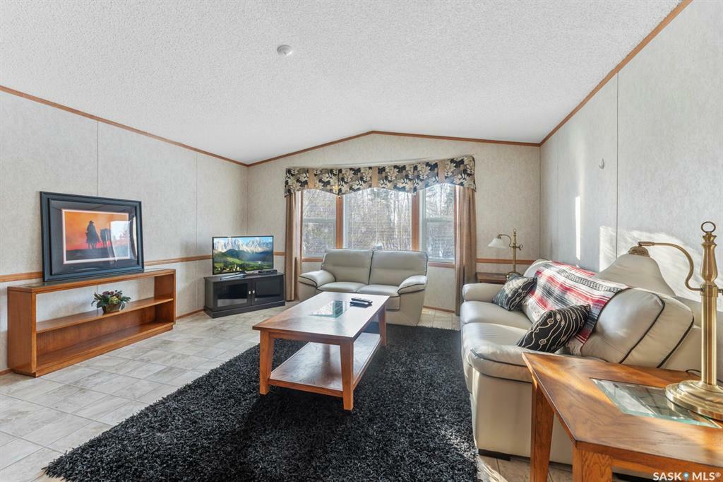 Photo de la propriété:  3 St Boniface Avenue  SK S0M 1A0 