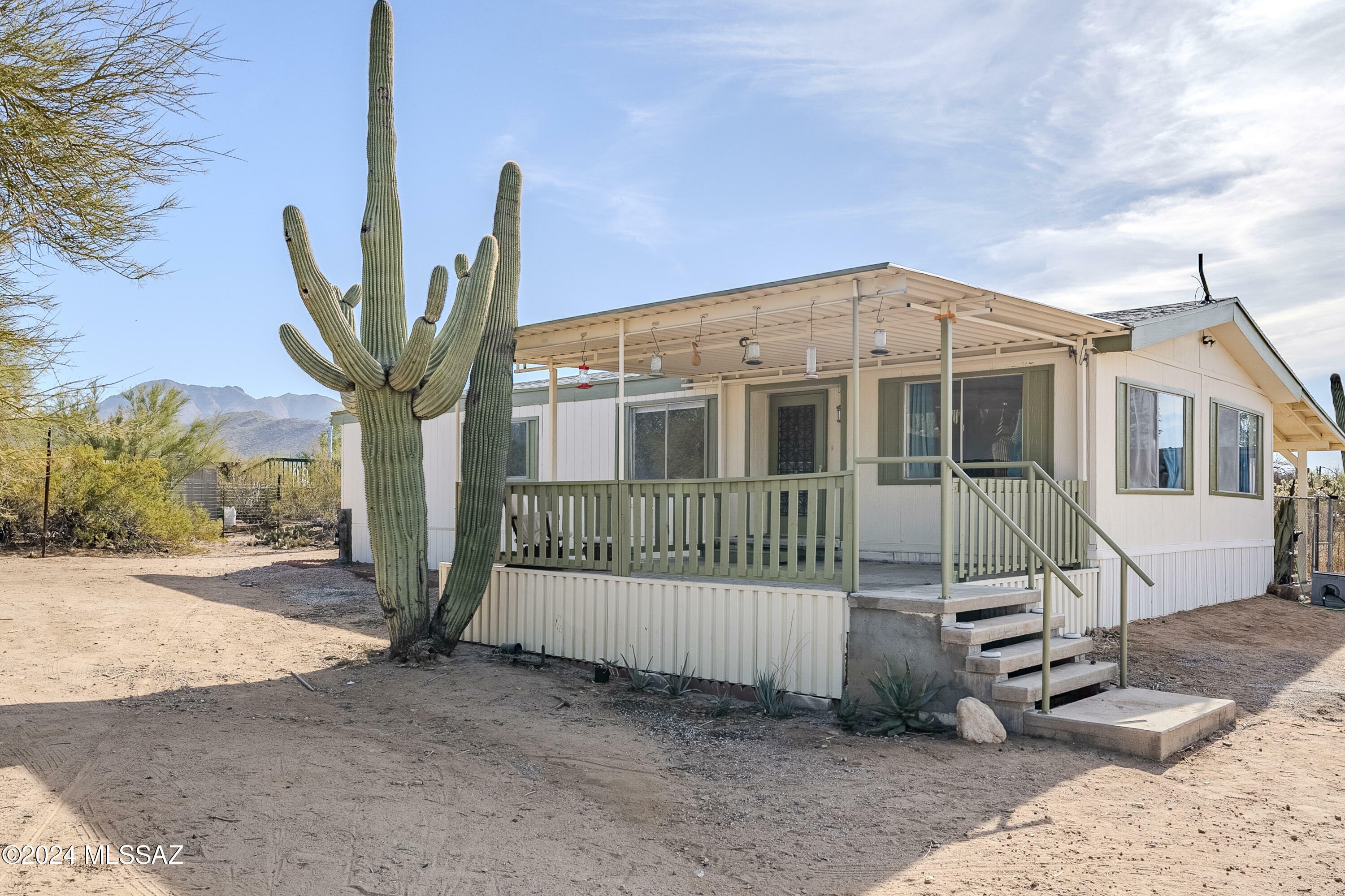 Property Photo:  10691 W Prickly Pear Lane  AZ 85743 