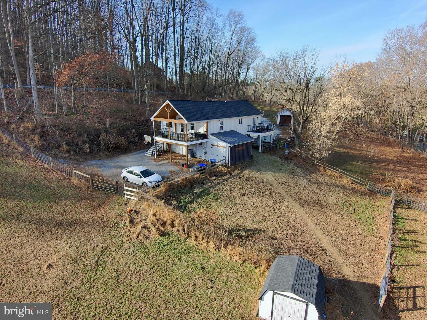 Property Photo:  15 Davidson Road  PA 19382 