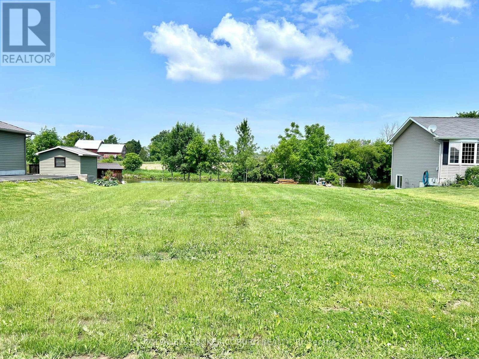 Property Photo: 67 Erin Avenue ON K0C 1H0