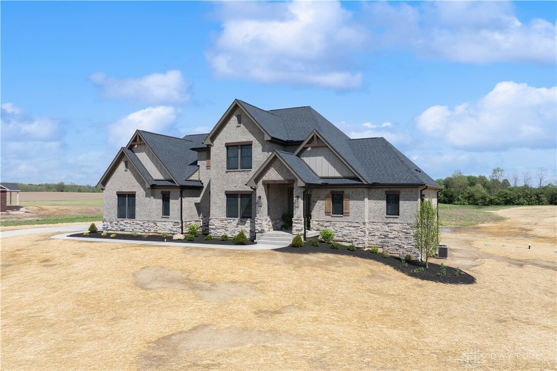 Property Photo:  52 Maple Point Court  OH 45177 
