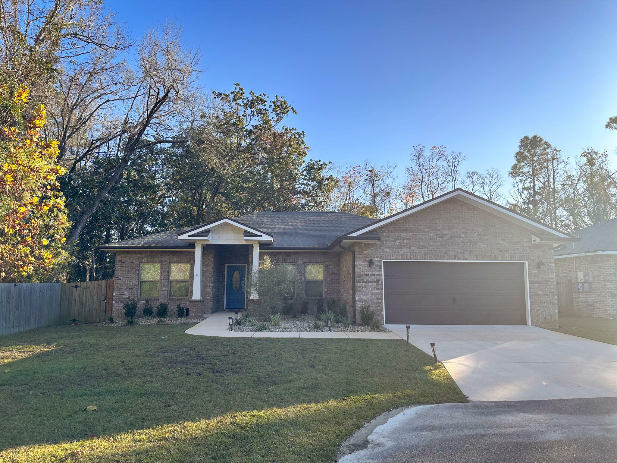 Property Photo: 36 Lee Lane FL 32569