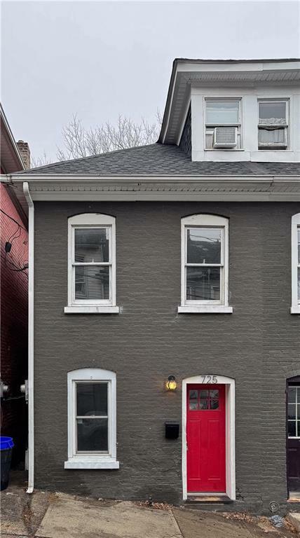 Property Photo:  725 Pine Street  PA 18042 