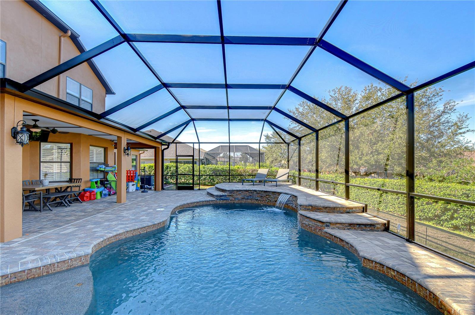 Property Photo:  13181 Linzia Lane  FL 34609 