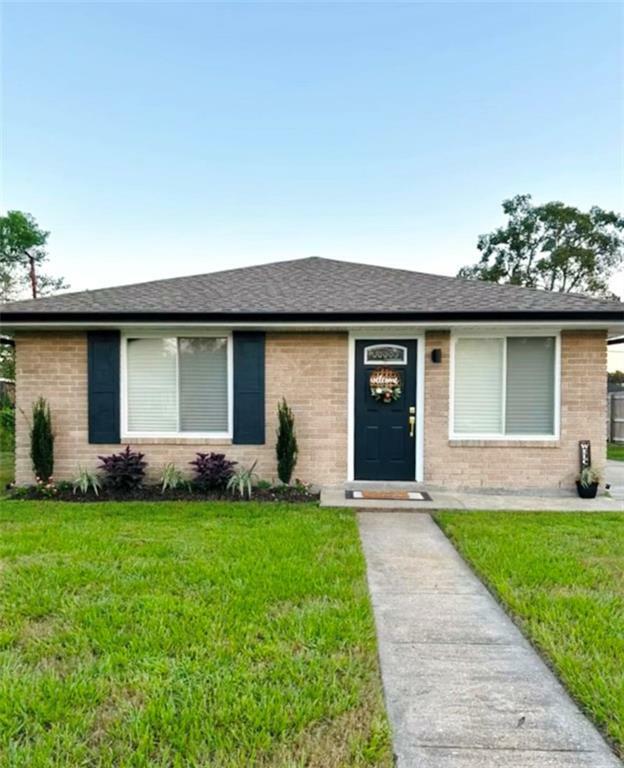 Property Photo:  2221 Riverbend Drive  LA 70092 