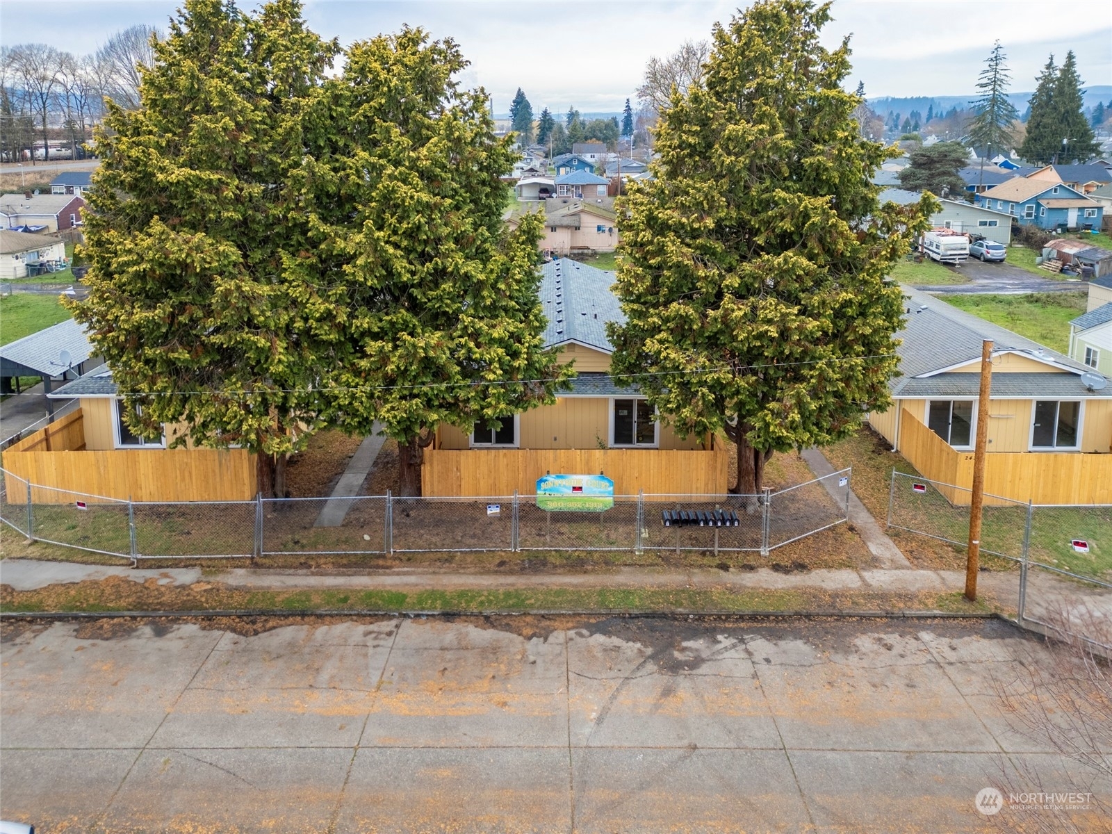 Property Photo:  243  23rd Avenue 1-9  WA 98632 