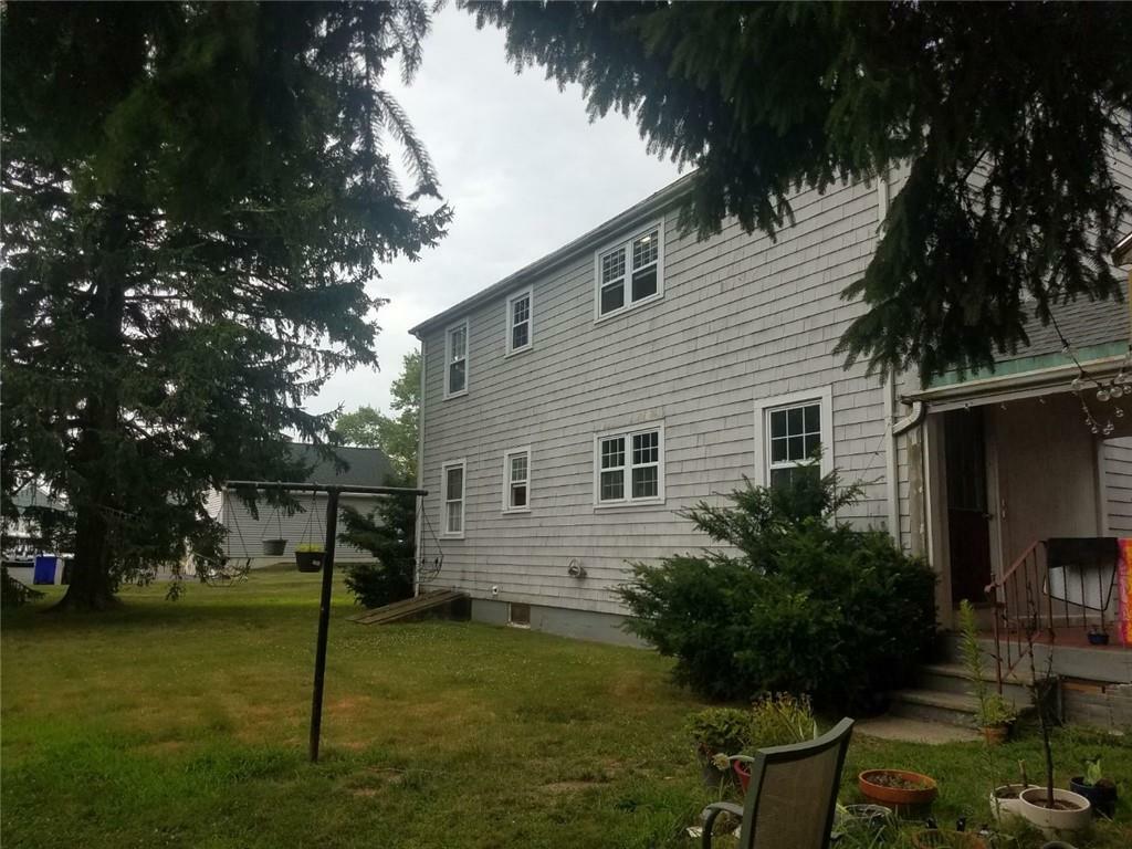 Property Photo:  426 Metacom Avenue  RI 02809 