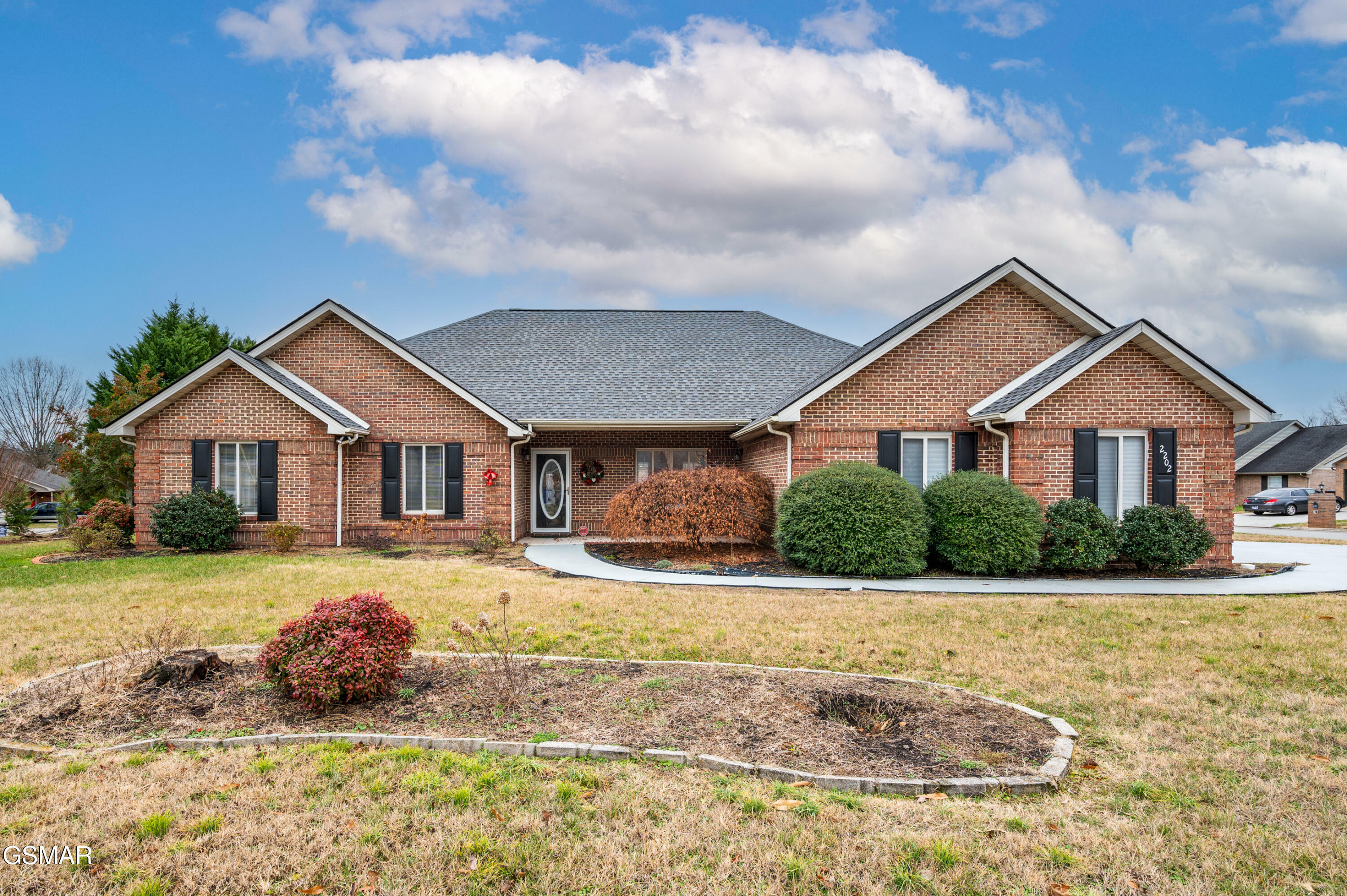 Property Photo:  2202 Dublin Drive  TN 37803 