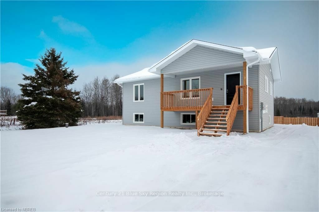 302 Talon Cres  Bonfield ON P0H 2E0 photo