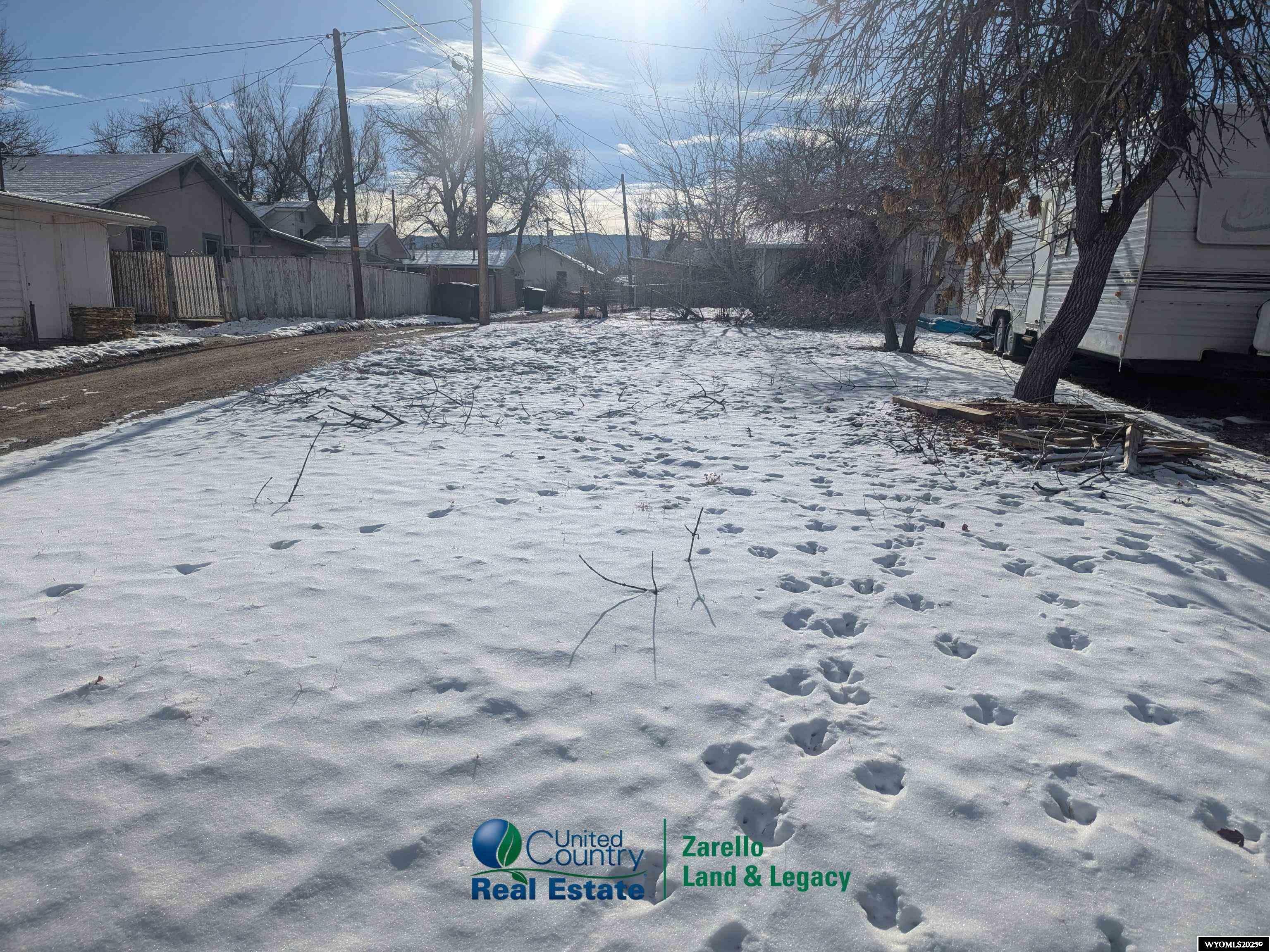 Property Photo:  925 W 13th Street  WY 82601 