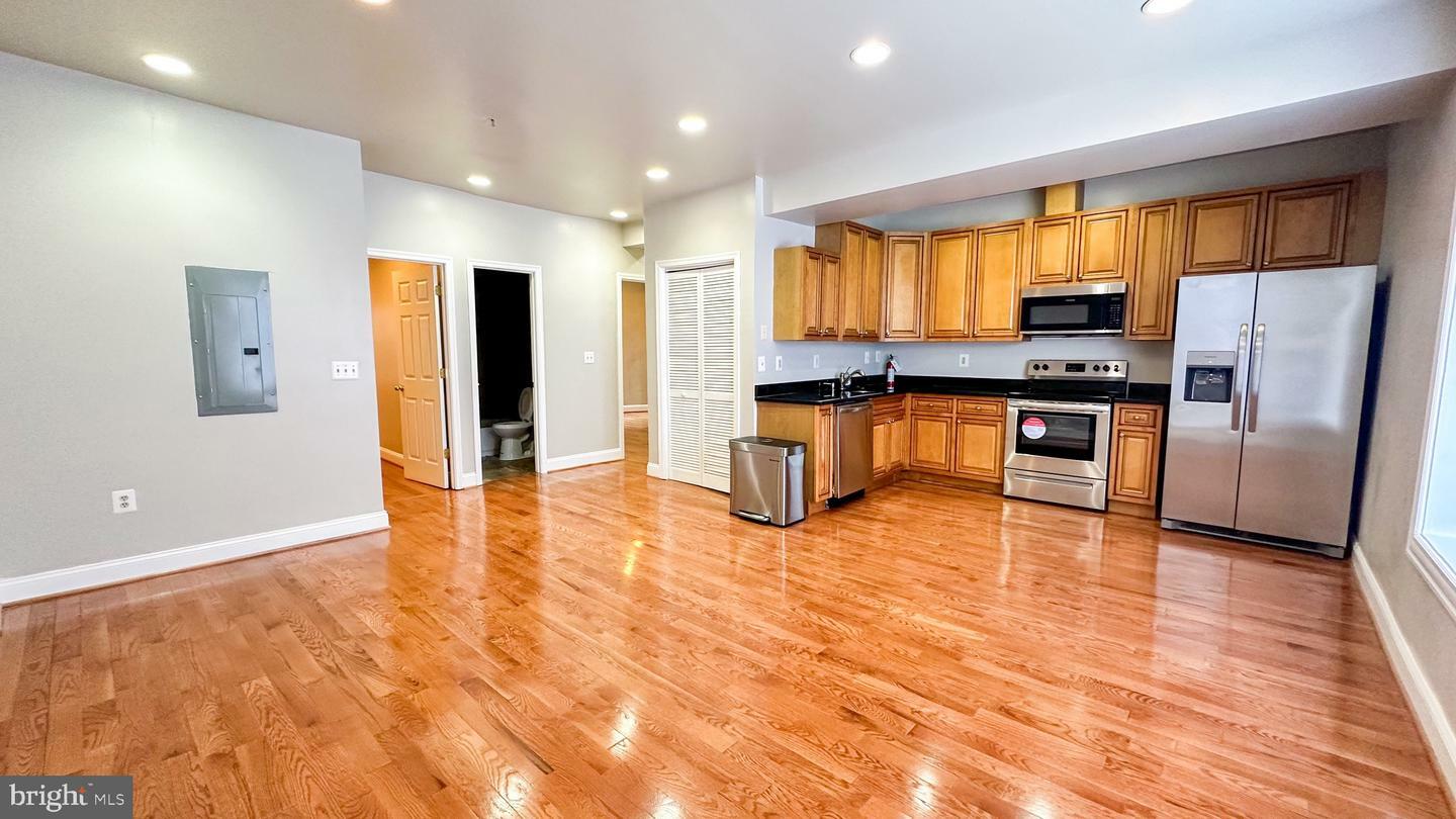 Property Photo:  3408 Sherman Avenue NW 101  DC 20010 