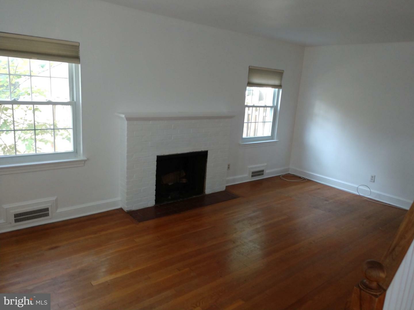 Property Photo:  2804 Cameron Mills Road  VA 22302 