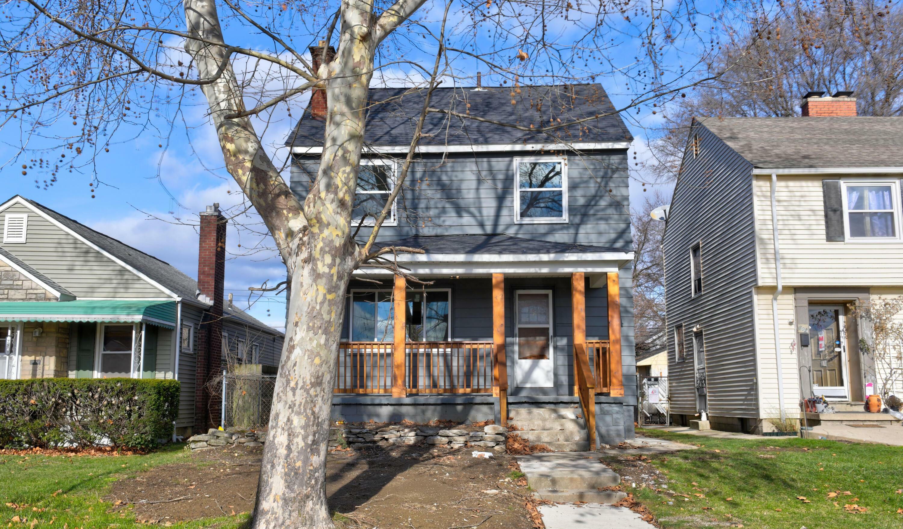 Property Photo:  798 E Mithoff Street  OH 43206 