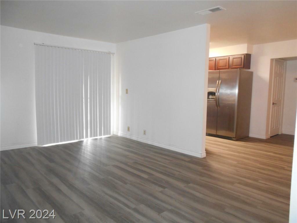 Property Photo:  4981 River Glen Drive 62  NV 89103 