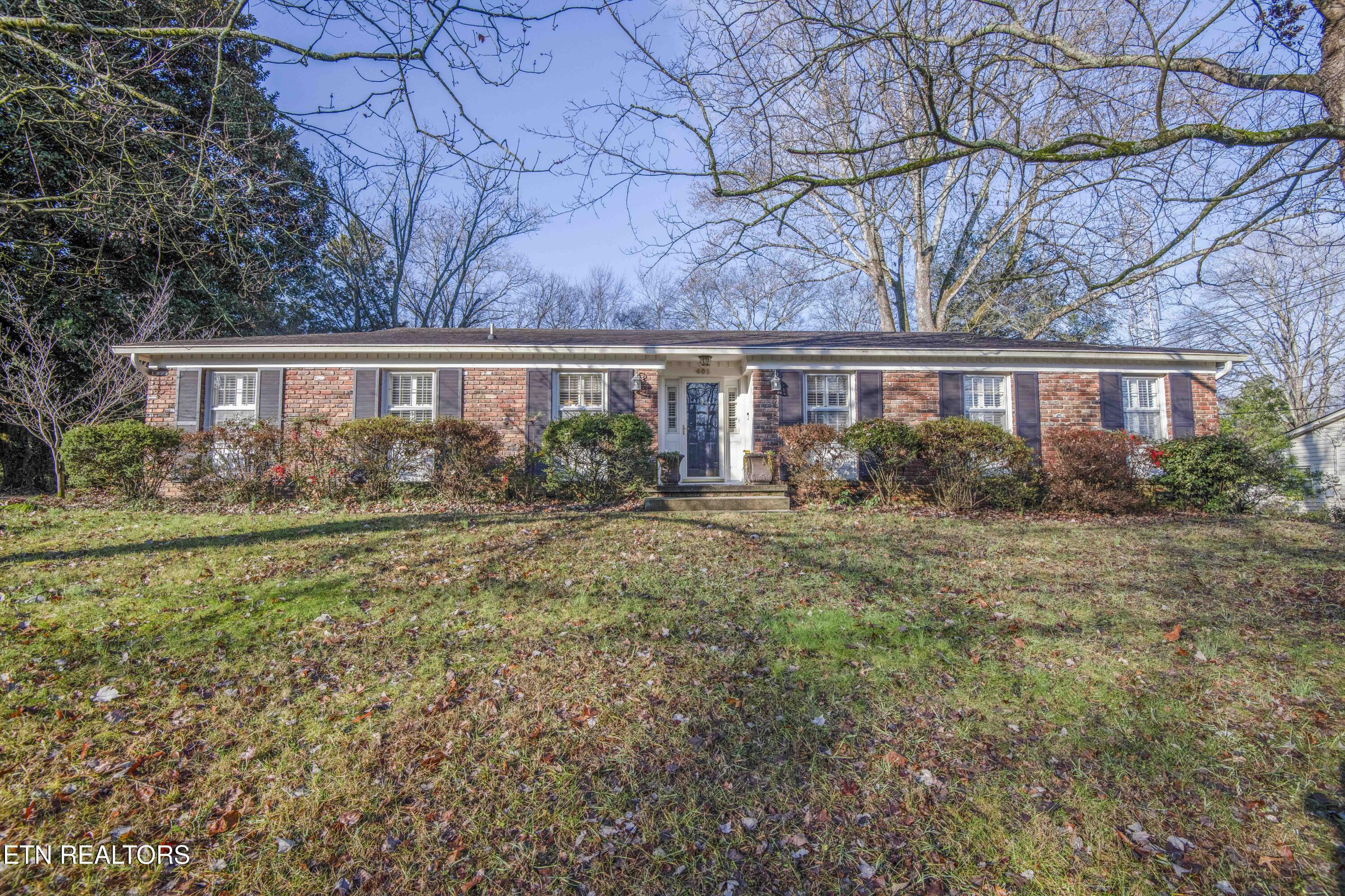 Property Photo:  405 Kendall Rd  TN 37919 