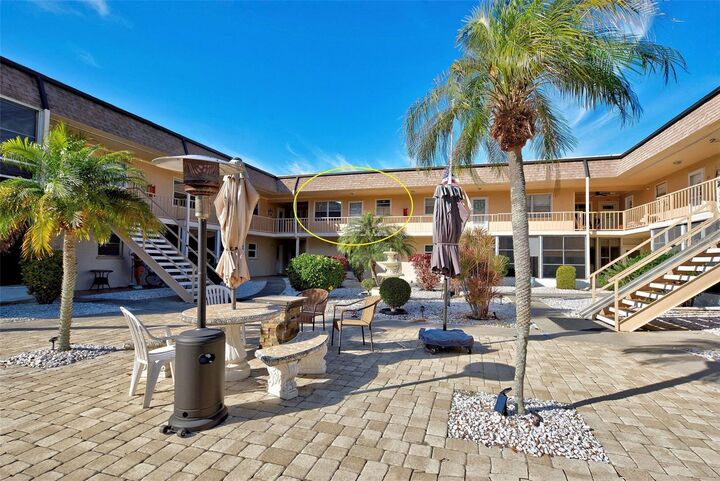 Property Photo: 537 Manatee Court 204 FL 34285