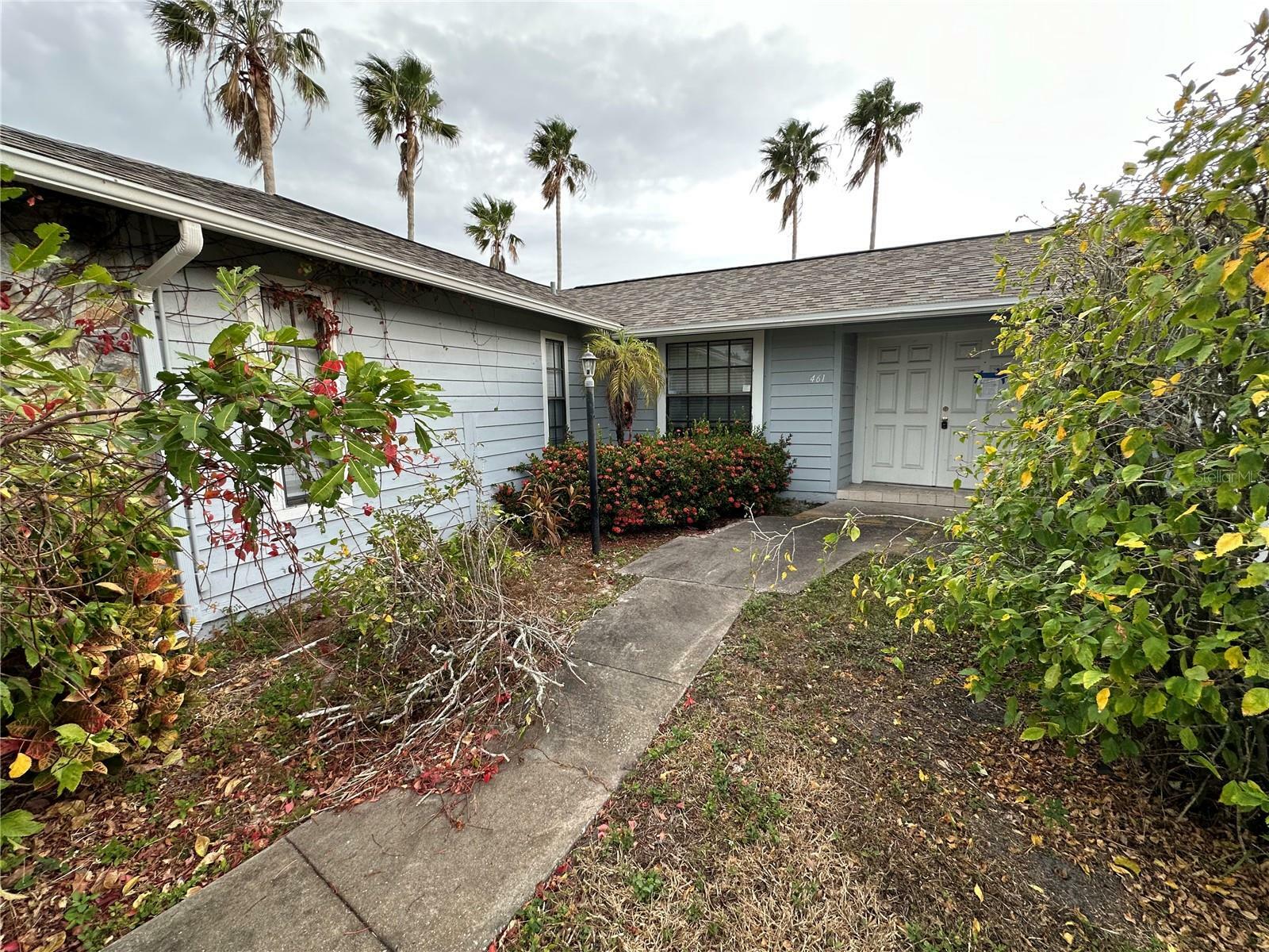 Property Photo:  461 S Florida Avenue  FL 34689 