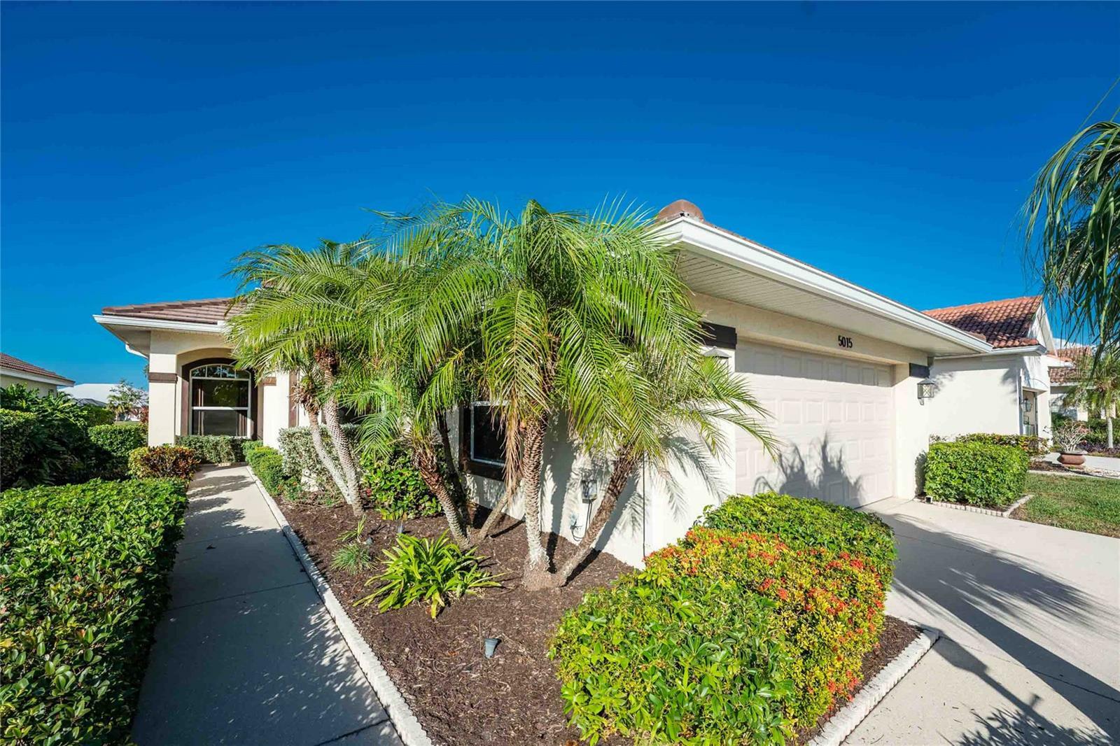 Property Photo:  5015 Seagrass Drive  FL 34293 