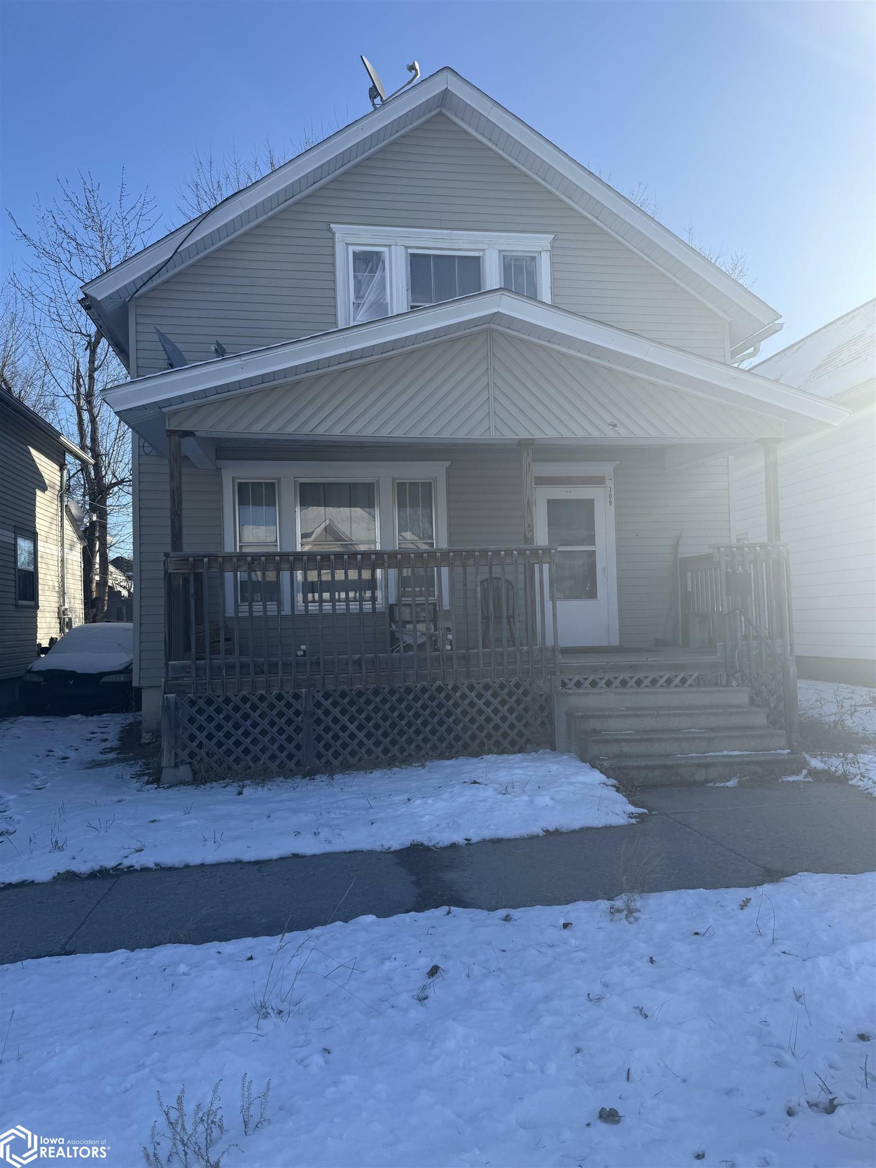 Property Photo:  309 N 2nd Street  IA 50158 