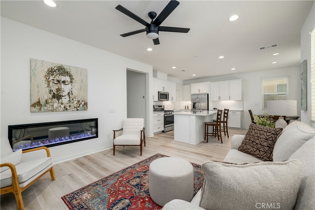 Property Photo:  32879 Brunello Way  CA 92591 