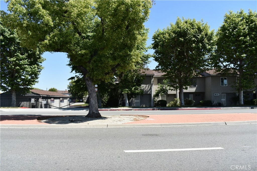 Property Photo:  1718 Puente Avenue 40  CA 91706 