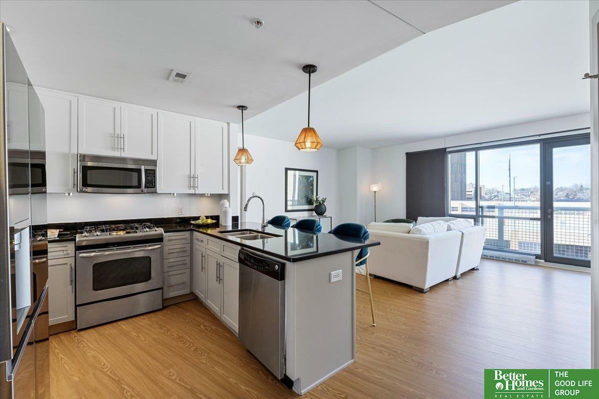 200 S 31 Avenue 4510  Omaha NE 68131 photo