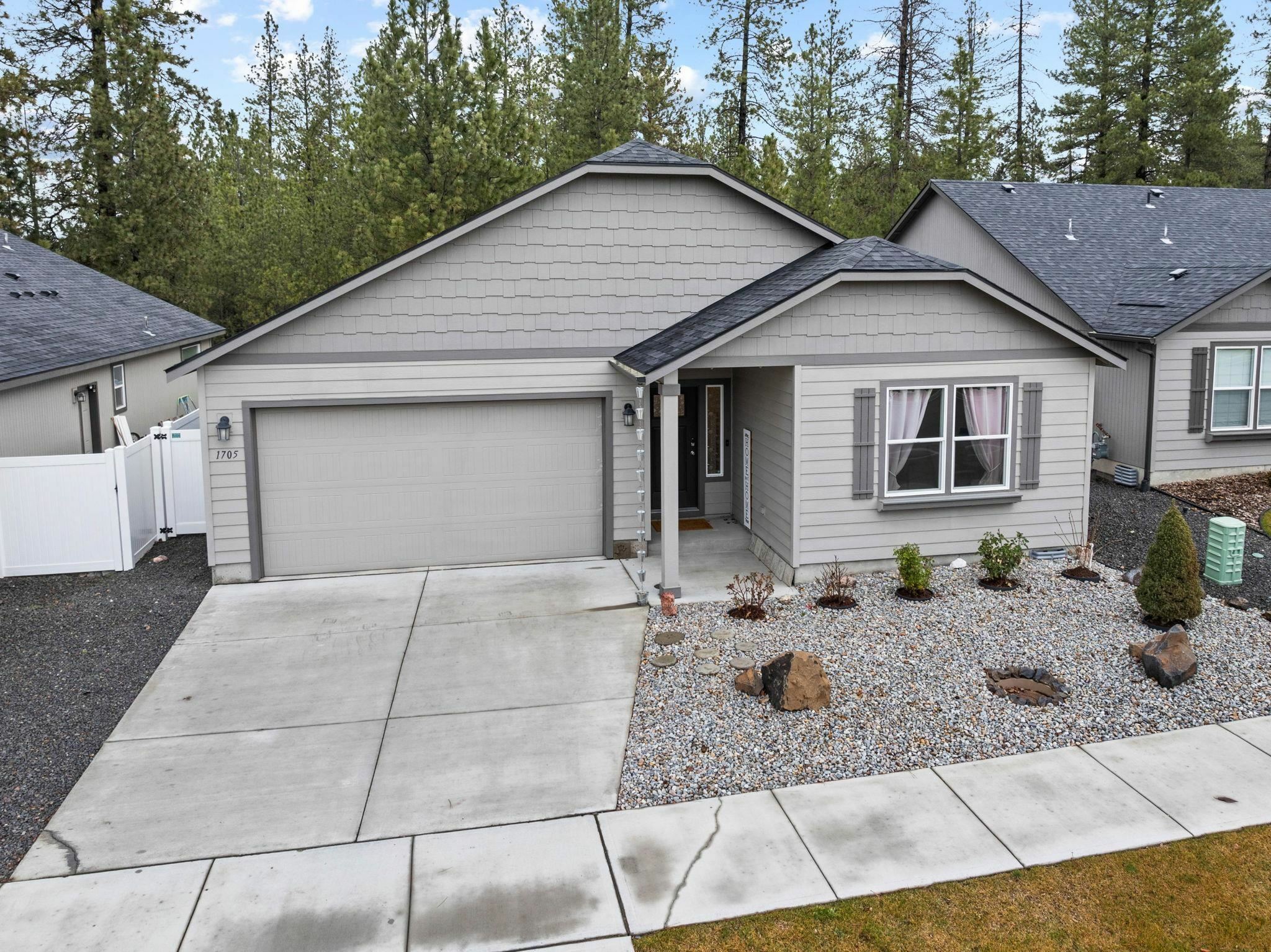 Property Photo:  1705 E Mead Ln  WA 99218 